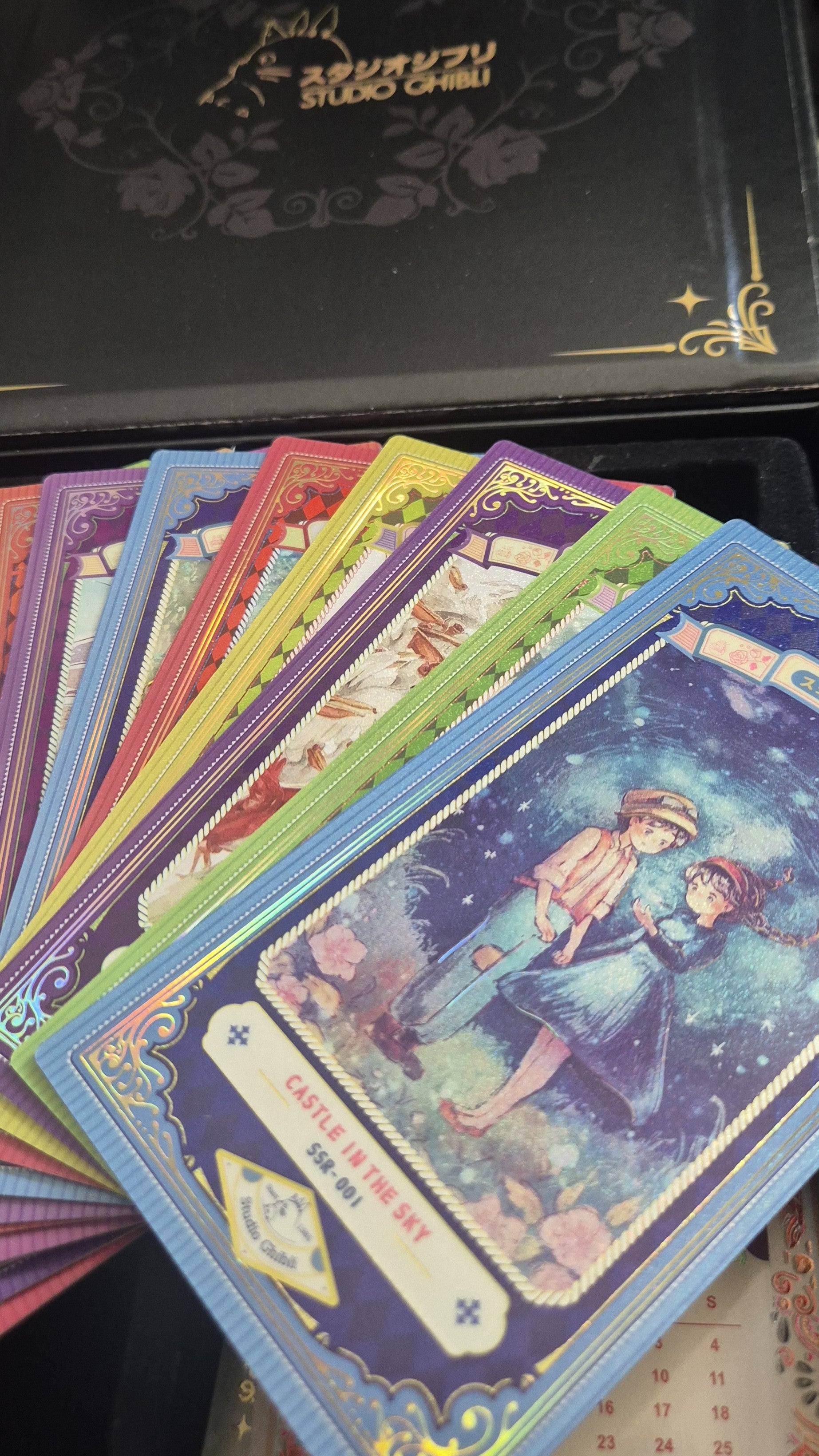 Cartes de Collection Anime Studio Ghibli – Voyage Enchanté Miyazaki avec Chihiro, Totoro et Le Château dans le Ciel – CCG Collector